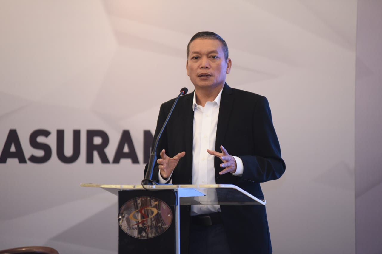 Pemimpin Redaksi Infobank Eko B. Supriyanto