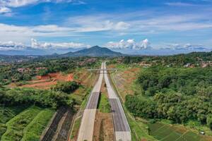 MUDIK LEBARAN 2023: Tol Cisumdawu Bandung-Kertajati Beroperasi 15 April, Memaksimalkan Dampak Ekonomi Mudik 2023
