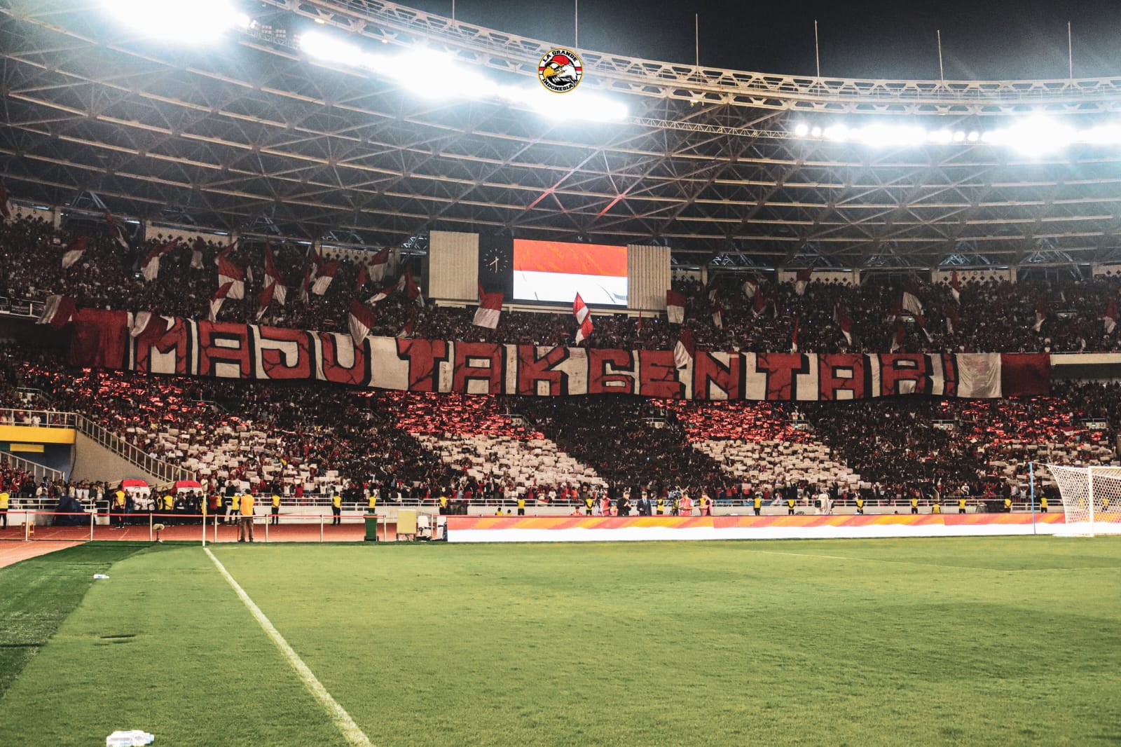 Para pendukung supporter Indonesia yang memadati SUGBK. Sumber Foto dari akun X @LaGrandeIndo