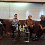 Bedah Buku Sigit Pramono, Saling Melengkapi Gagasan