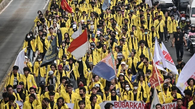 Di Balik Mesin Pabrik, Dukungan Mengalir untuk Aspirasi Mahasiswa