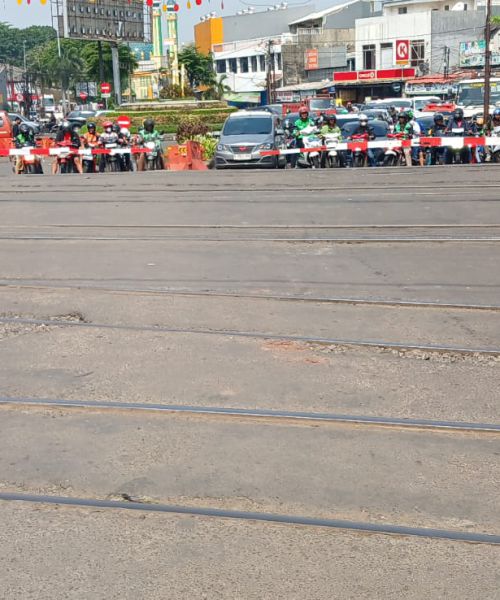 Perlintasan Sebidang Bekasi Ditutup Malam Hari: KAI Lakukan Perbaikan Mendesak Demi Keselamatan