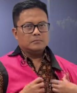 Perjalanan Hidup Babay Parid Wazdi nan Penuh Warna