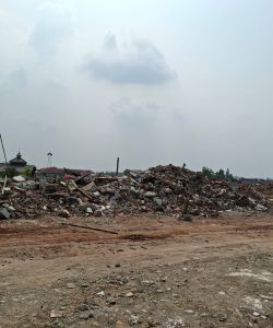 Setelah Digusur, Suasana Bekas Asrama Yon Zikon 15 Masih Mencekam
