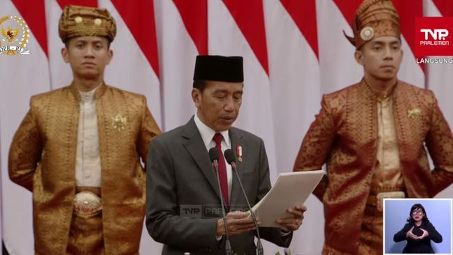 Di Tahun 2025 Jokowi Alokasikan Rp 400,3 T Untuk Infrastuktur