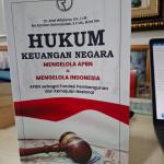 Resensi Buku: Membedah APBN, Kolaborasi Pakar dan Analis Hukum