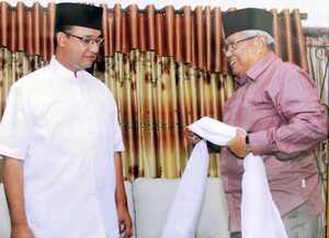 Gubernur DKI Jakarta Anies Baswedan silaturahmi ke rumah Nuri Tahir