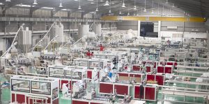 Impack Pratama Industri Antisipasi Geopolitik & Suku Bunga Global