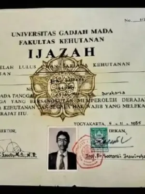 Panik jelang Geruduk UGM, Mulai ada Alasan Ijazah Hilang